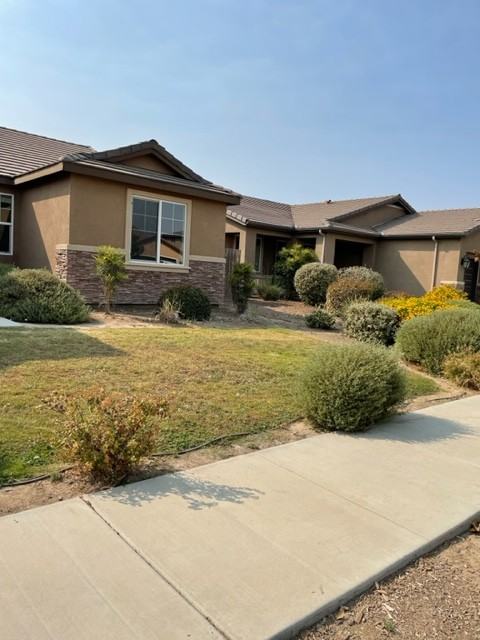 2859 S Oakhurst Ct #1 - Photo 2 of 15
