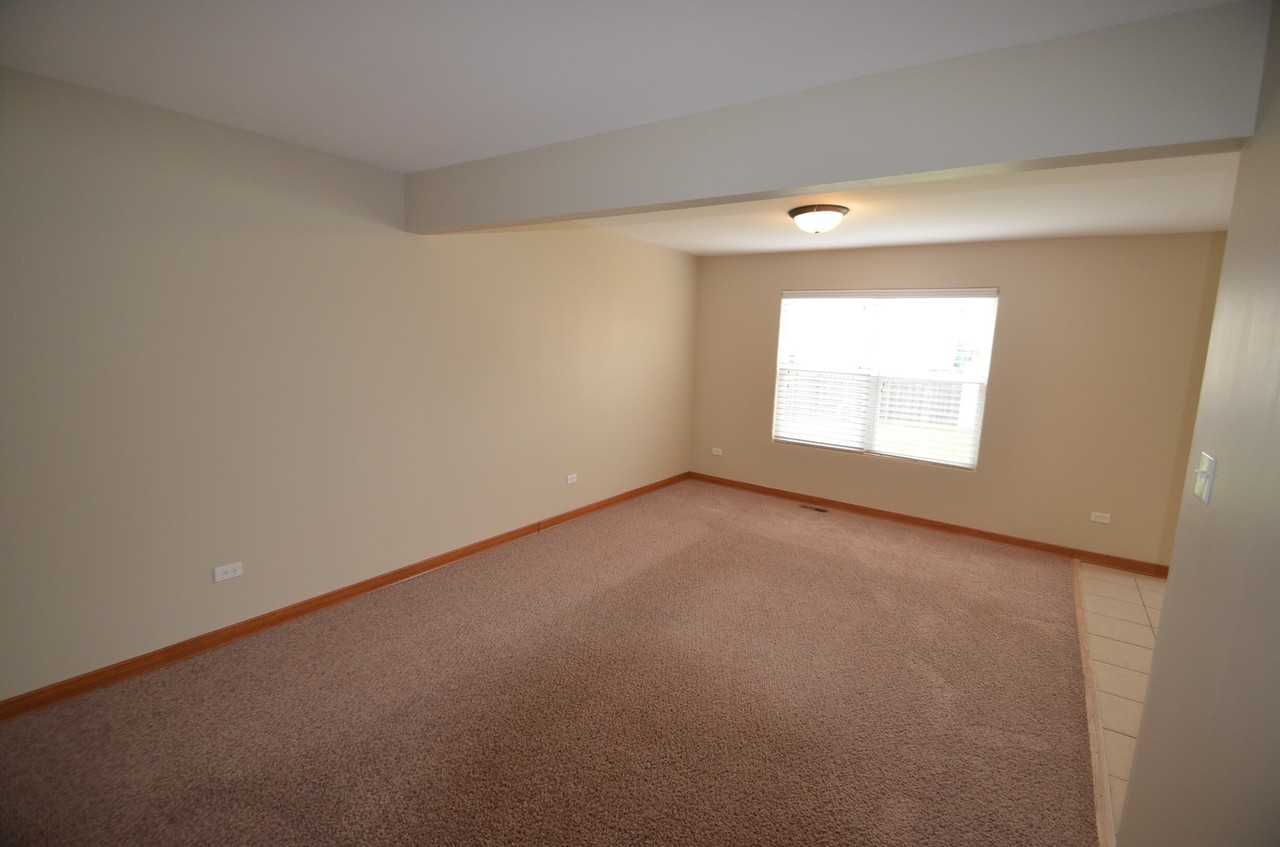 1312 Idabright Dr - Photo 3 of 7