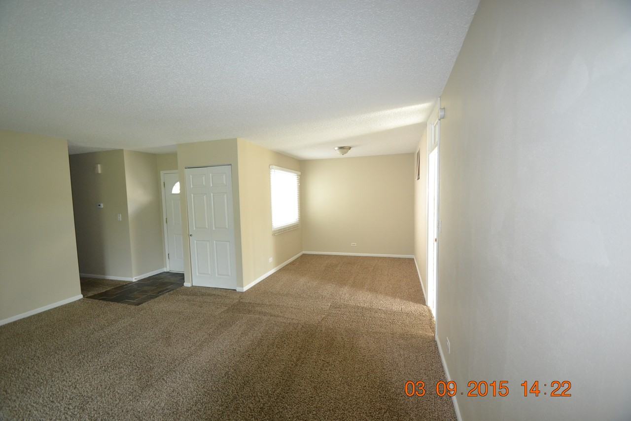 3000 Timber Hill Ct - Photo 2 of 5