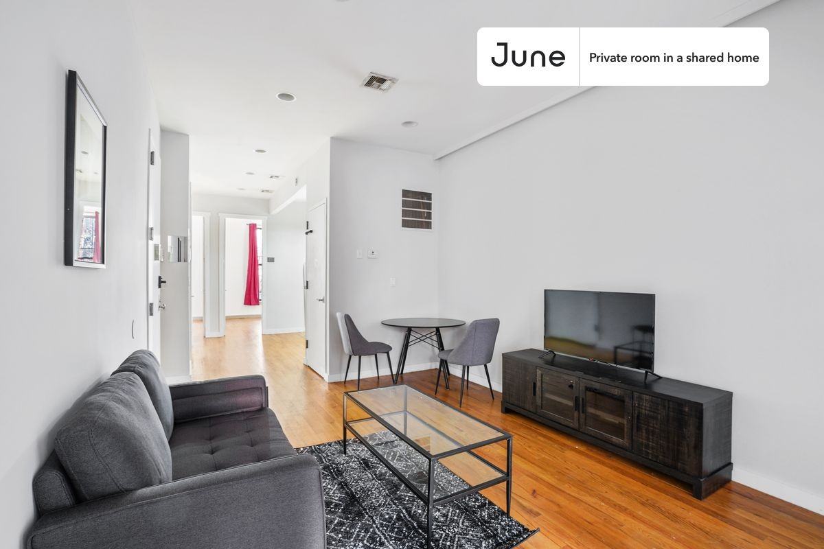 310 Tompkins Avenue #C - Photo 6 of 15