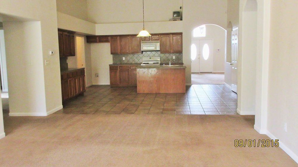 700 La Florida Dr - Photo 3 of 21