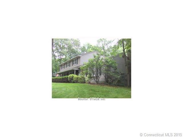 84 Tumblebrook Dr - Photo 2 of 19