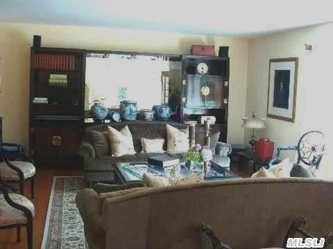 521 Asharoken Ave - Photo 2 of 12