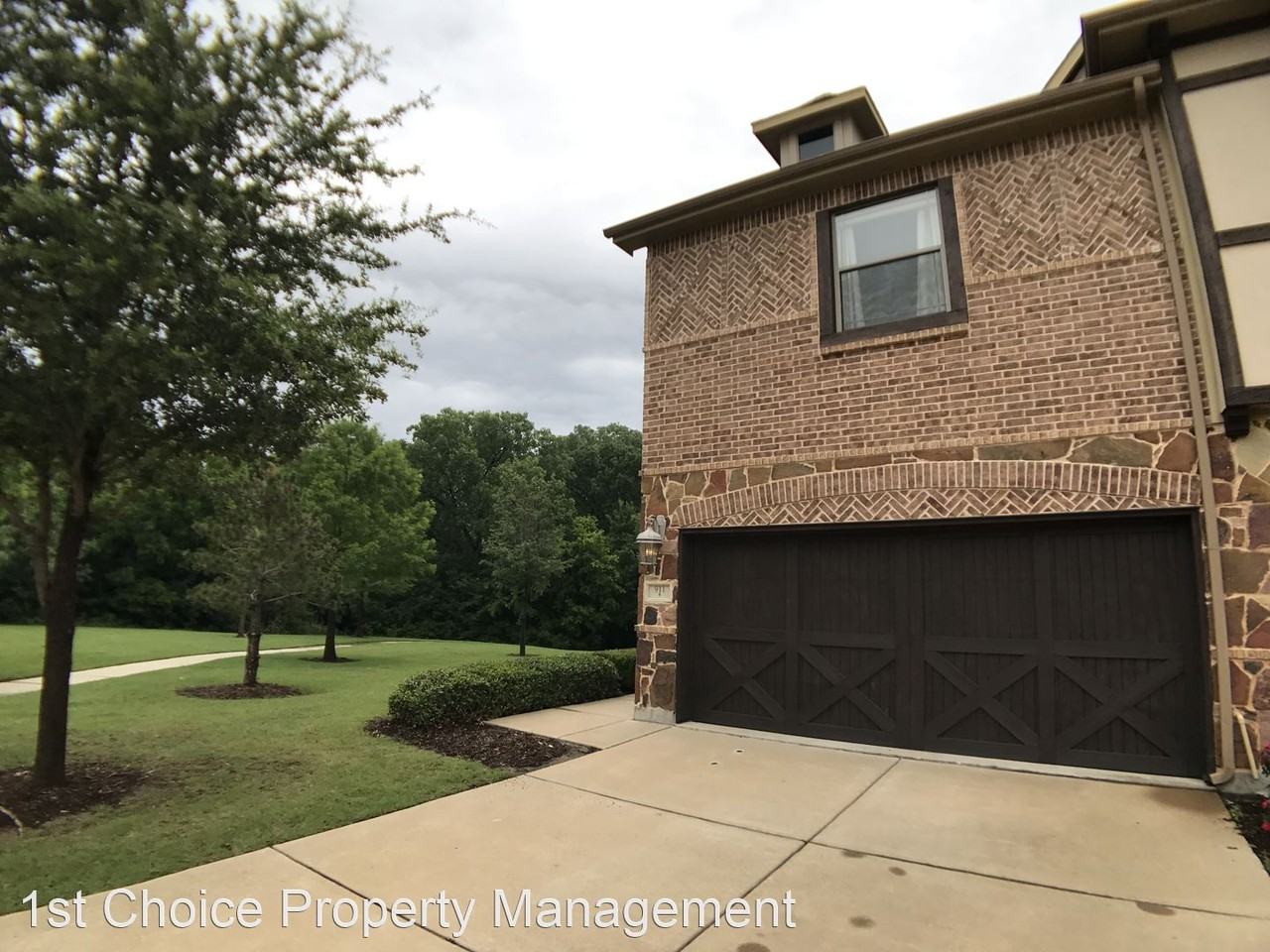 911 Brook Forest Ln - Photo 3 of 27