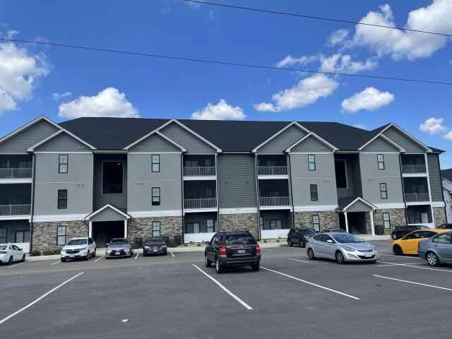 456 English Commons Drive 406Building A, Lynchburg, VA 24501 2 Bedroom Apartment for 1,205