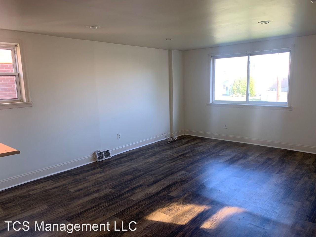 9406 Kirkwood Road - Photo 3 of 8