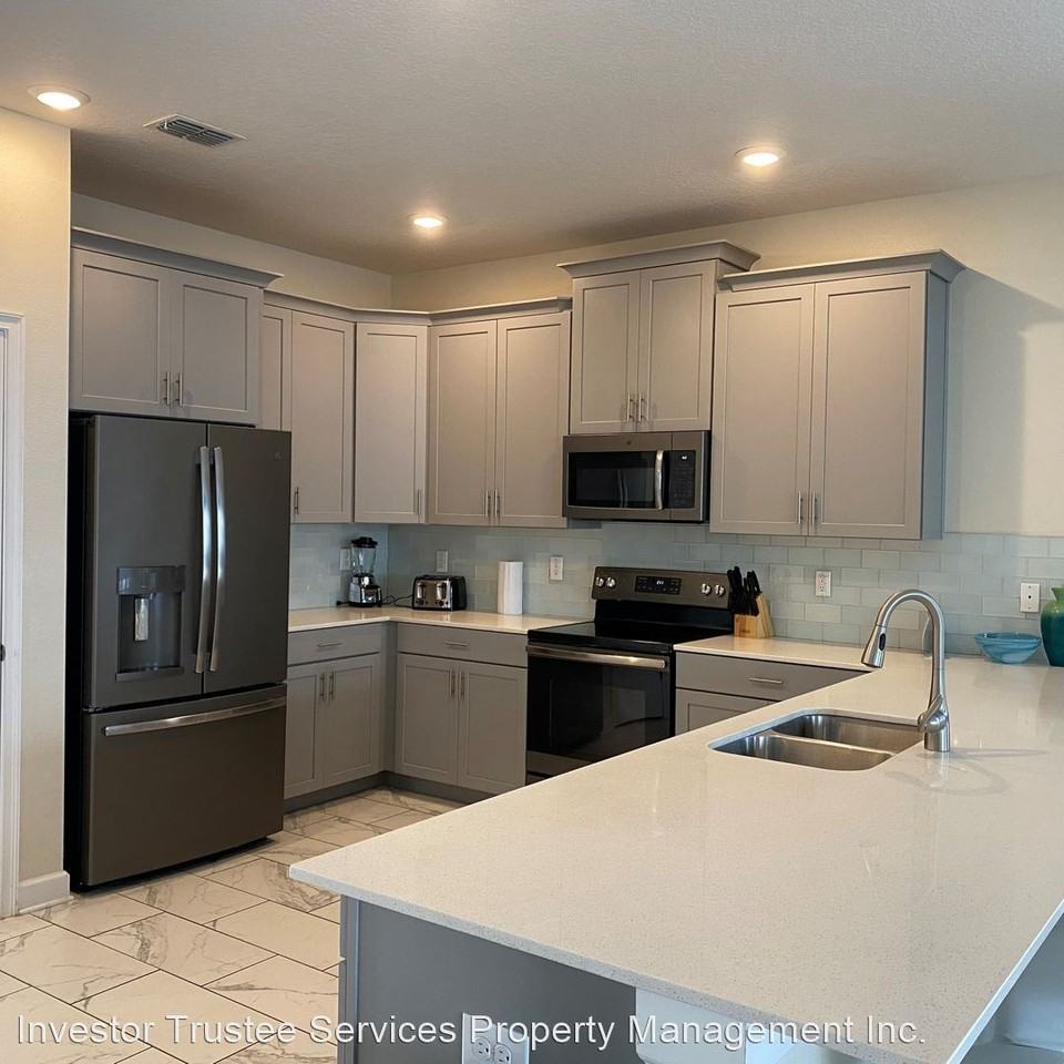 1583 Plunker Dr - Photo 3 of 15