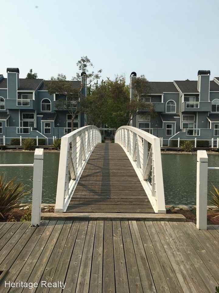 838 Boardwalk Pl #304 - Photo 3 of 14