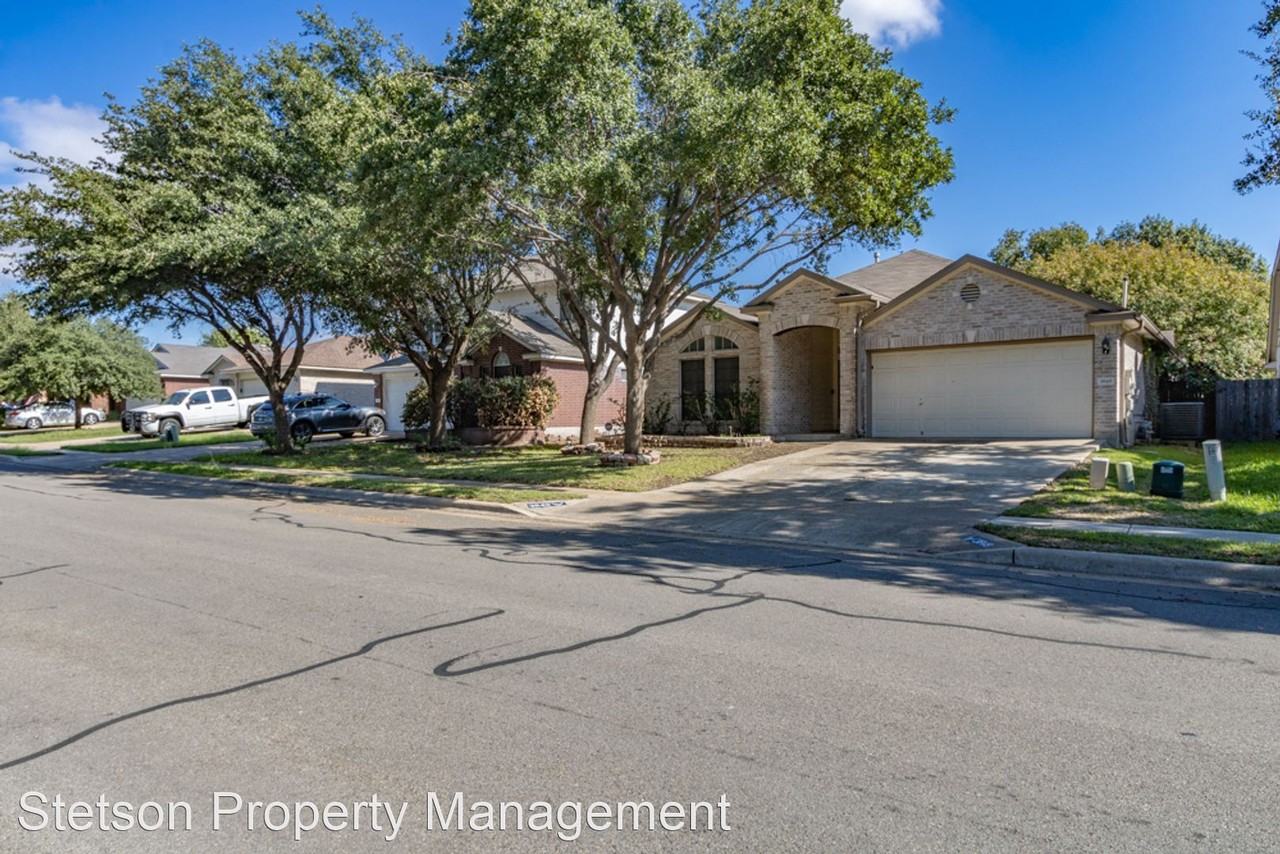 3849 Willie Mays Ln - Photo 2 of 38