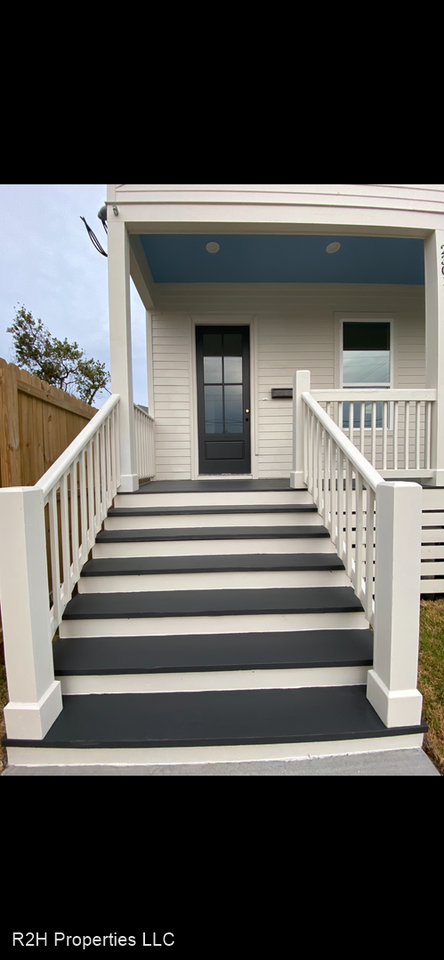 2301 St. Anthony St. & 2051 N Tonti St. Apartments in Bayou St. John