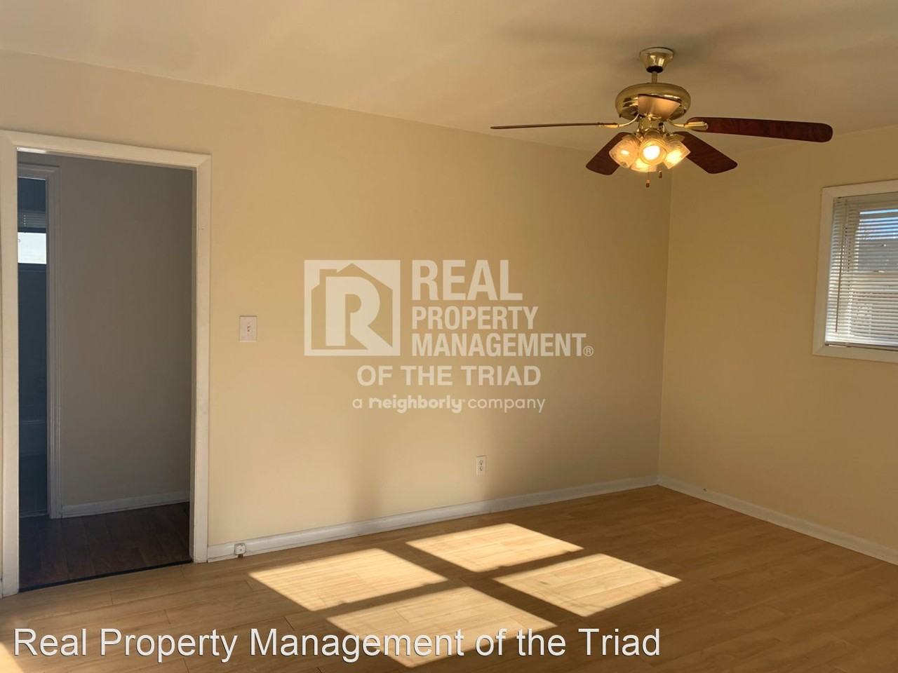 903 E Bragg St - Photo 3 of 12