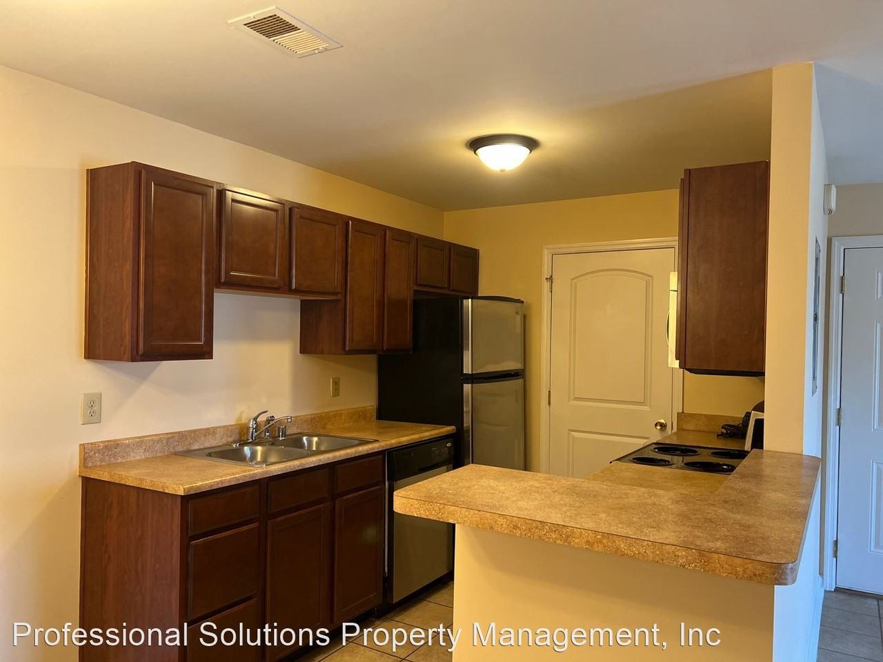 2013 Ty Lane - Photo 2 of 5