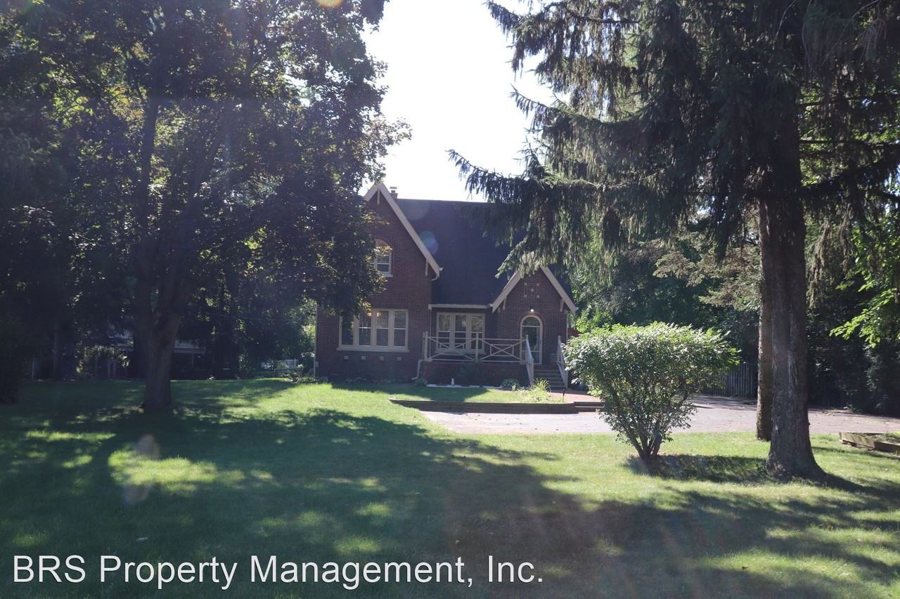 11306 Chicago Rd - Photo 3 of 20
