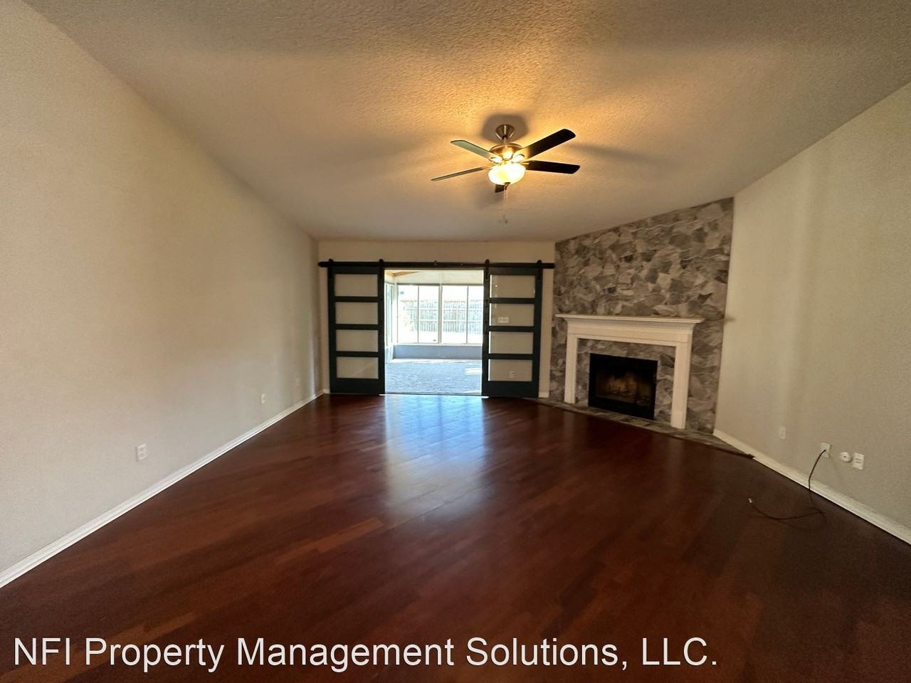 8017 Grand Bahama Dr - Photo 2 of 25