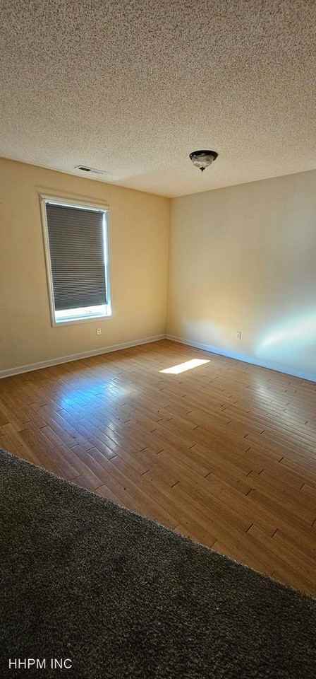 3001 Hamilton Ave. - Photo 2 of 8