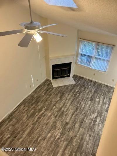 3037 Squire Blvd - Photo 3 of 24