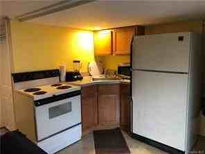 165 Ward St - Photo 3 of 7