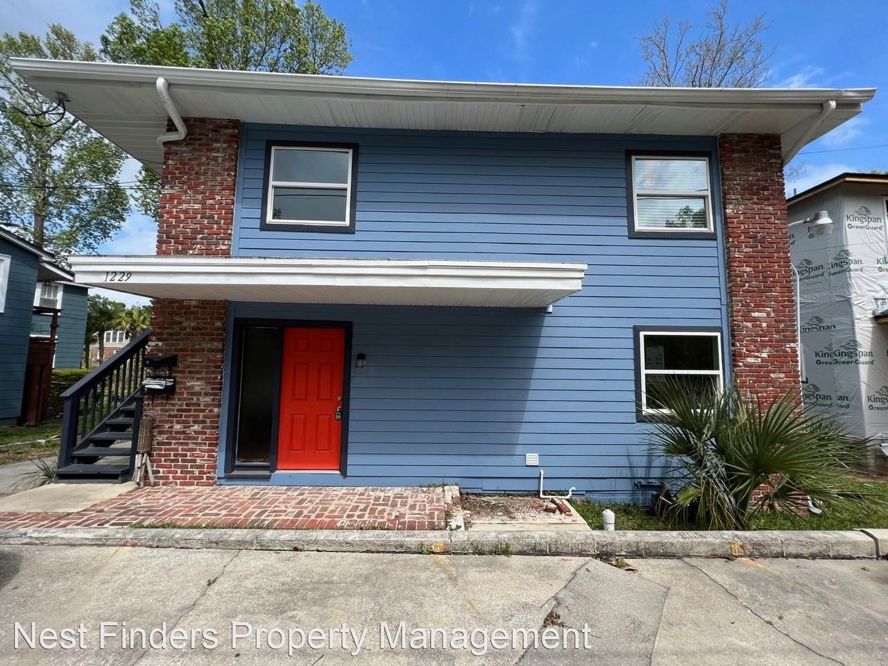 1229 Willow Branch Ave #1 - Photo 2 of 13