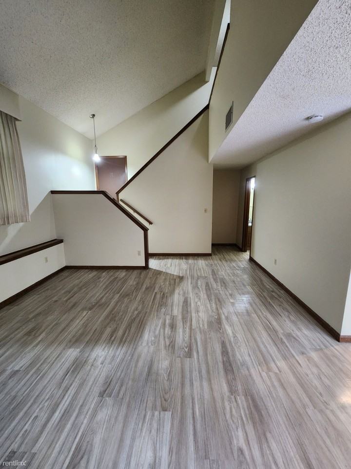 1023 E Redwood Rd - Photo 3 of 26
