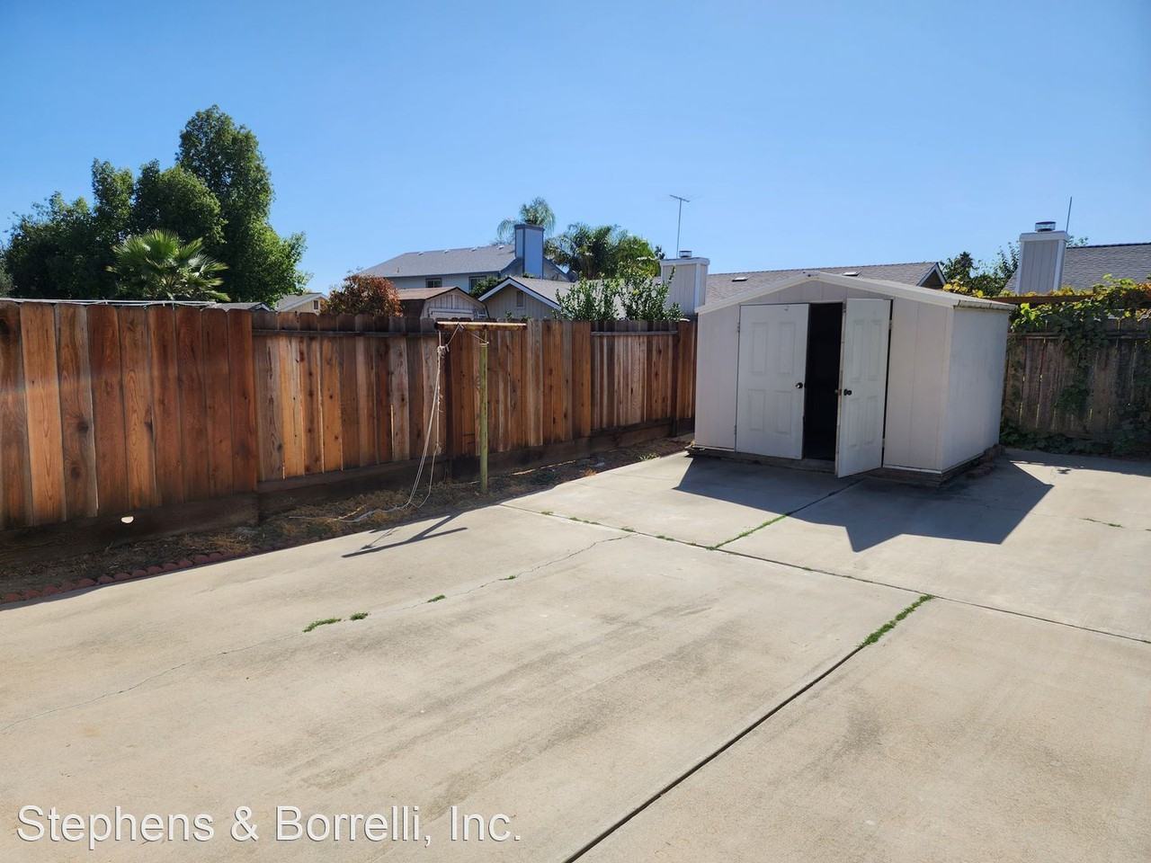 1280 Brentwood Ave - Photo 2 of 24