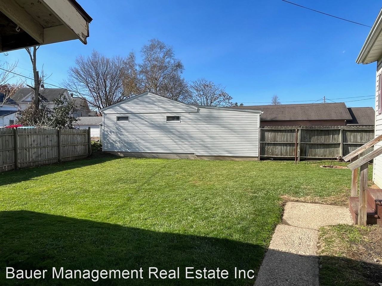 431 E Main St - Photo 2 of 34