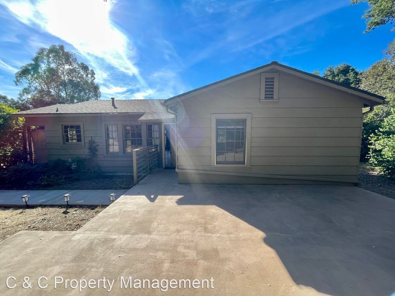8210 El Camino Estrada - Photo 3 of 24