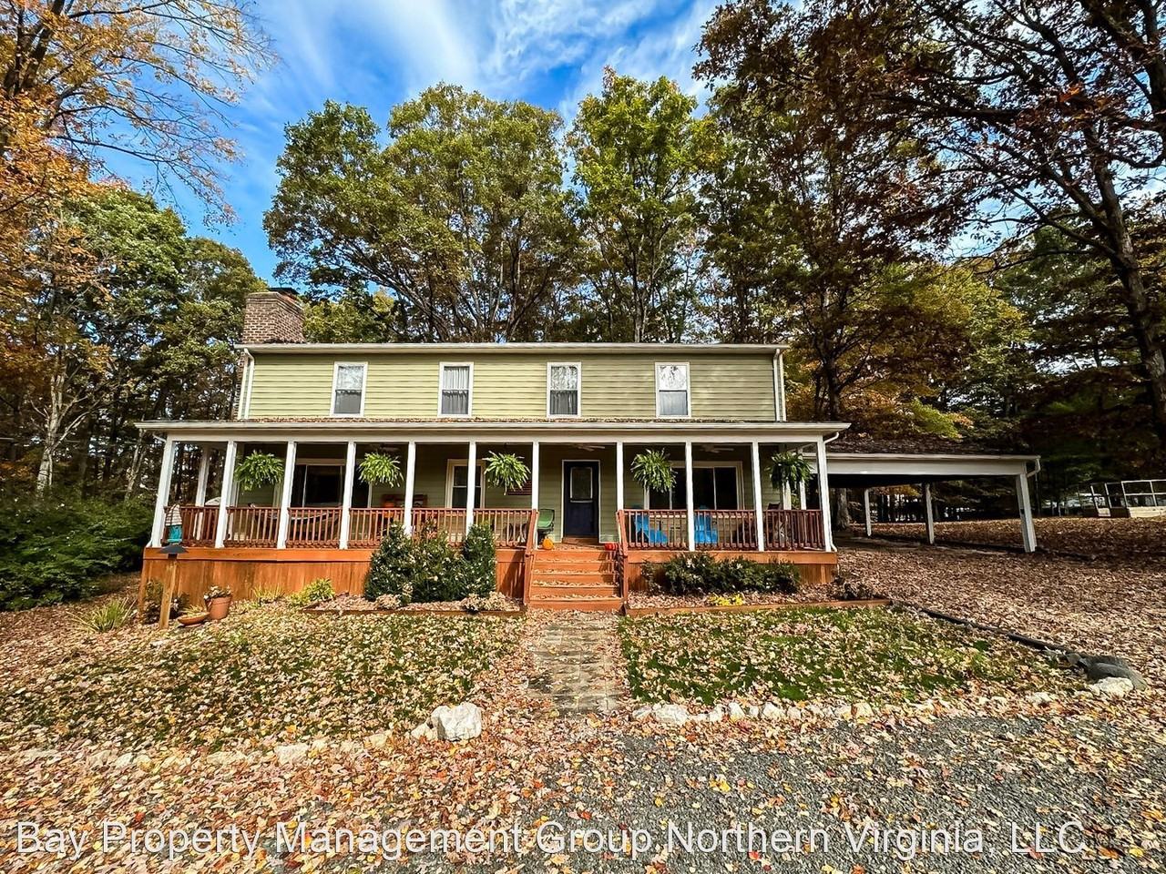 13305 Bristow Rd, Nokesville, VA 20181 4 Bedroom House for 3,100/month