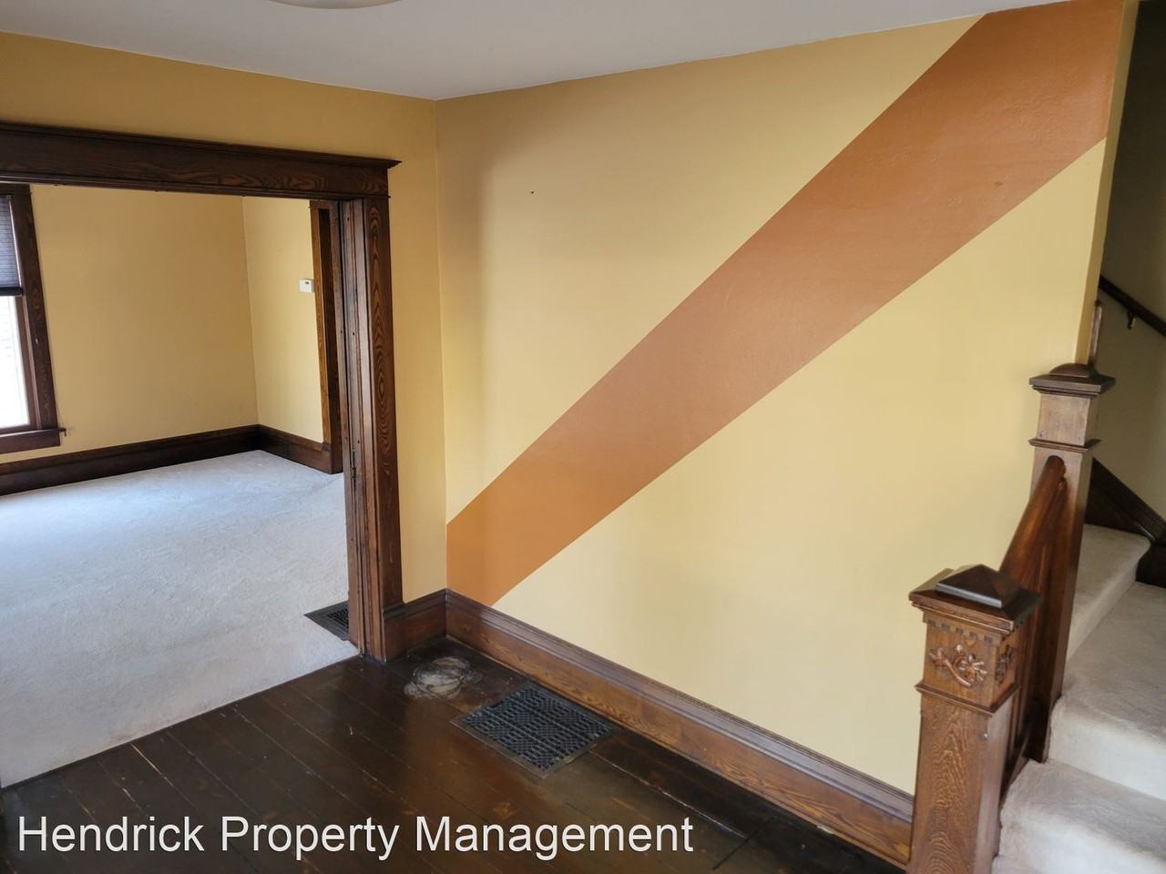 606 Columbus Ave - Photo 3 of 33