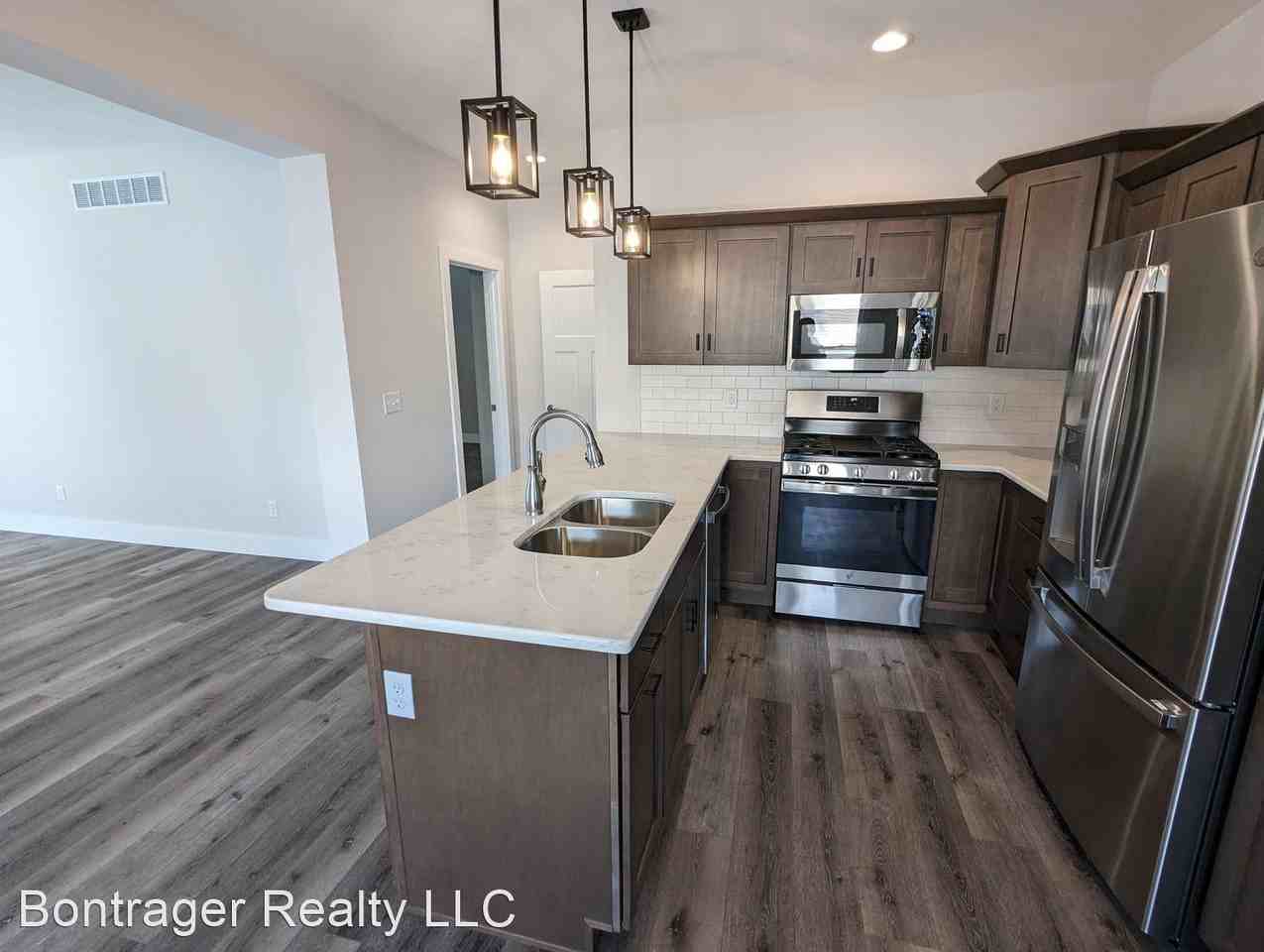 216 & 218 Haines Drive - Photo 3 of 32