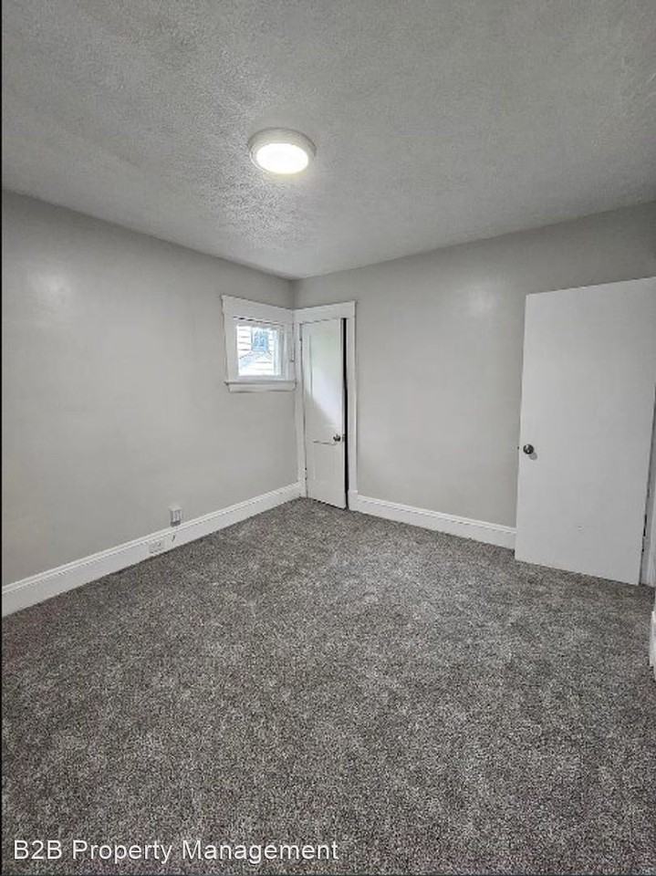 18105 Olympia Rd - Photo 3 of 23