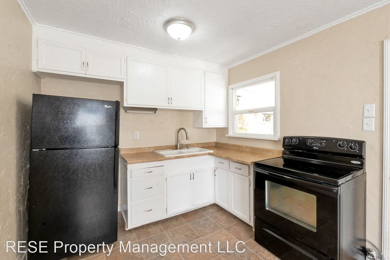 602 N 1100 E - Photo 2 of 17