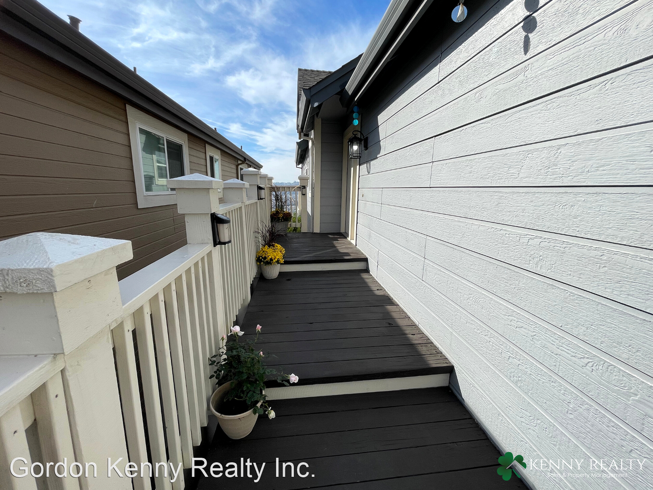 114 Carnelian Rd - Photo 2 of 42