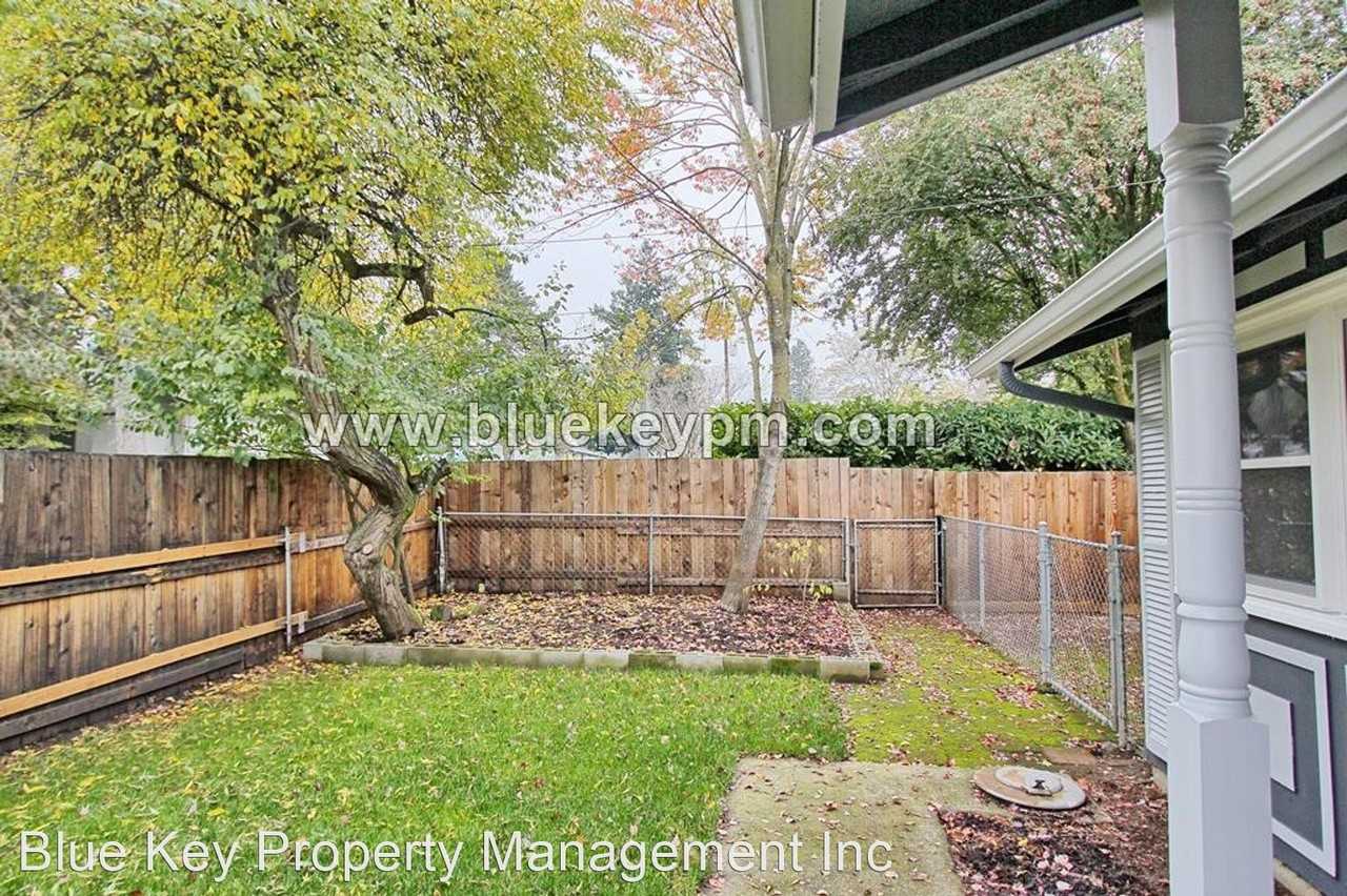 1310 E 37th St - Photo 2 of 11