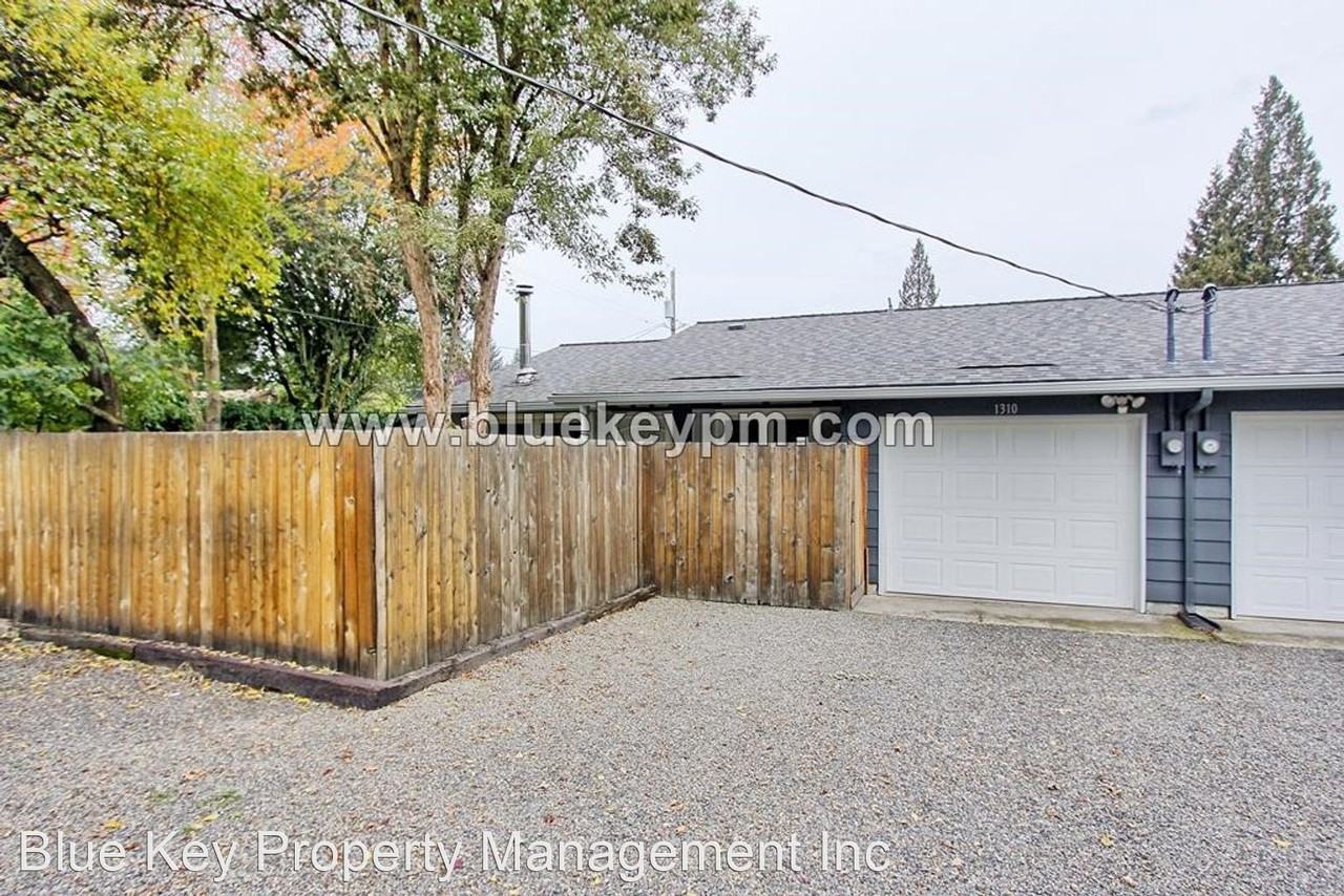 1310 E 37th St - Photo 3 of 11
