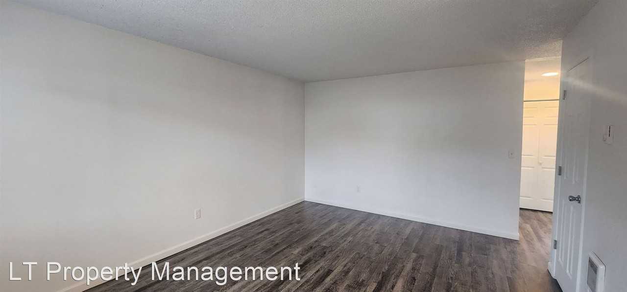 305 N. 6th Street - Photo 3 of 13