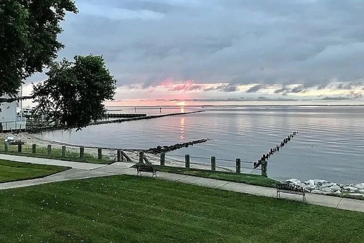 4007 Arcade Ct - Photo 3 of 24