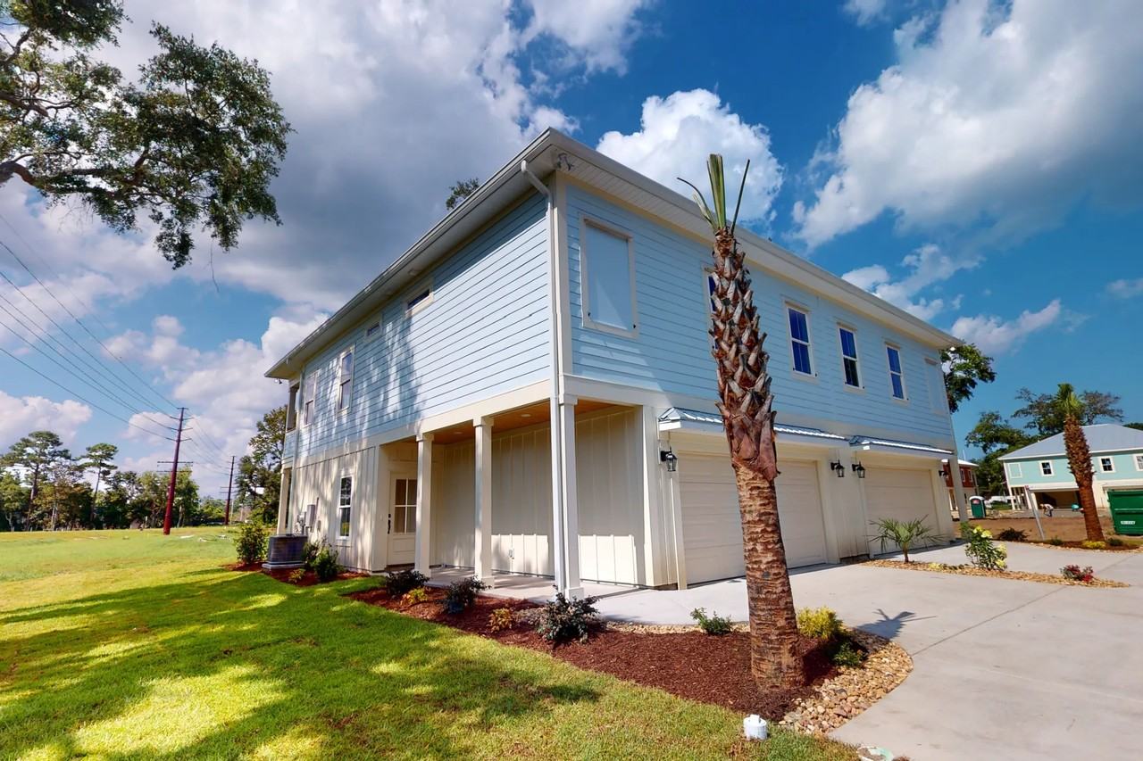 514 Sunnyside Ave, Murrells Inlet, SC 29576 3 Bedroom Apartment for