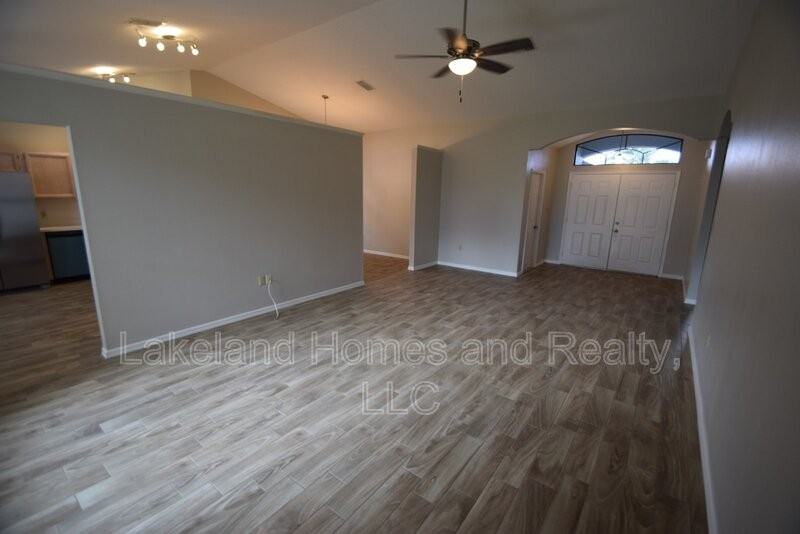 6022 Crane Dr - Photo 6 of 25