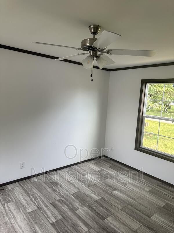 Mel Ray MHC - Photo 3 of 14