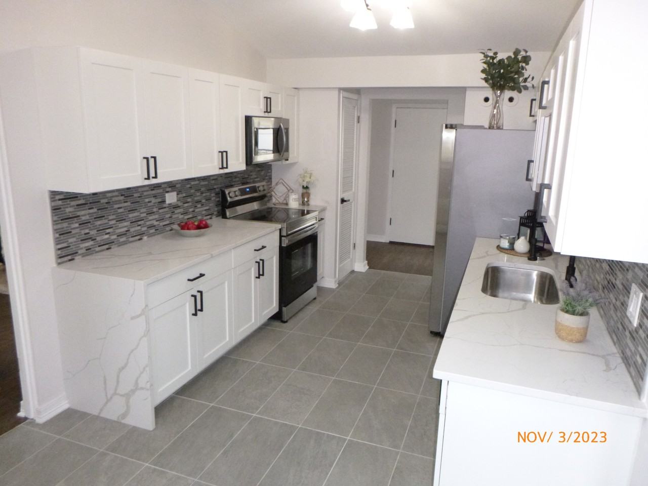 11013 Terrace Ln - Photo 3 of 16