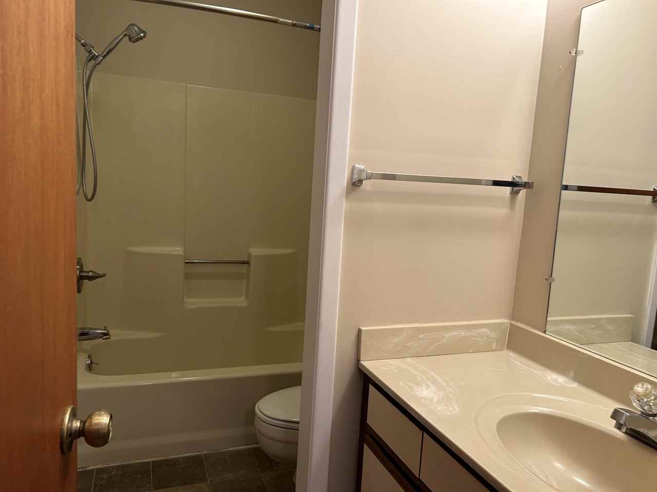 525 Scott County Rd - Photo 3 of 10