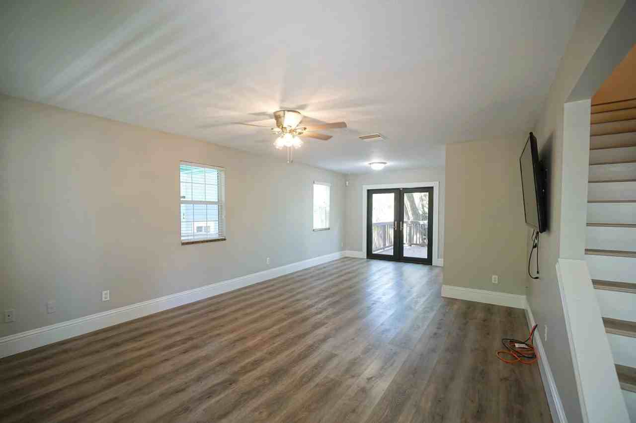 317 W Hanlon St - Photo 5 of 29