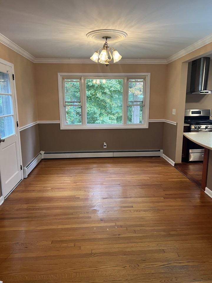 17A Tasman Ln - Photo 3 of 12