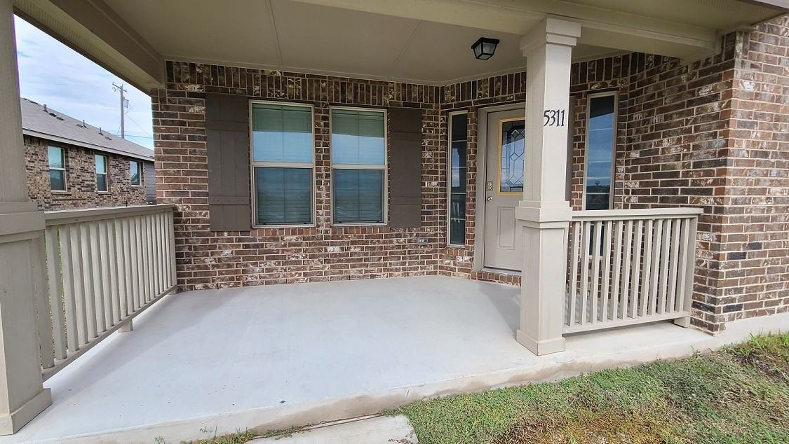 5311 Mohawk Dr - Photo 2 of 33