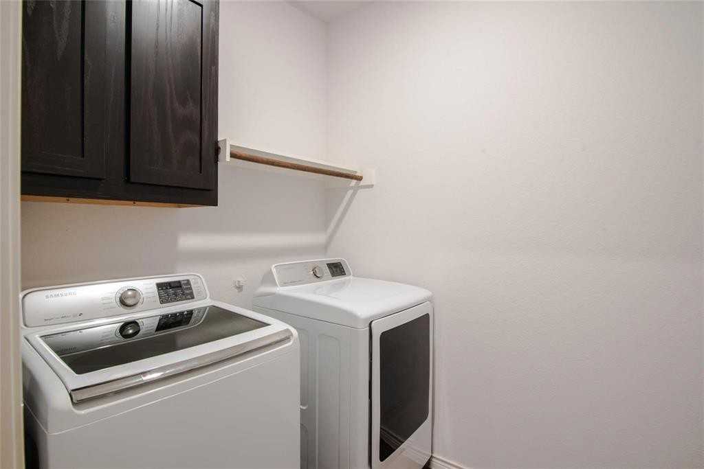 2160 Barx Drive - Photo 6 of 18