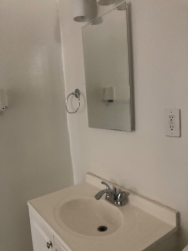 139 S Commonwealth Ave #2 - Photo 3 of 16