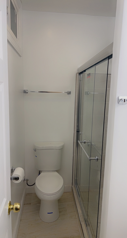 3926 W St Nw #3 - Photo 5 of 8