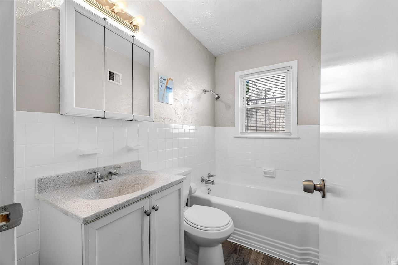 E Meyer Blvd - Photo 7 of 14