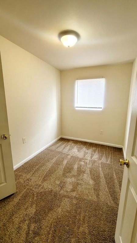 1822 Williamsburg Rd #9 - Photo 6 of 11