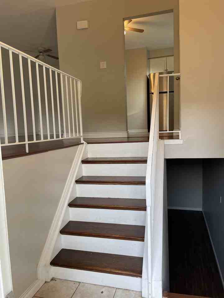 81 Westchester Way - Photo 2 of 17